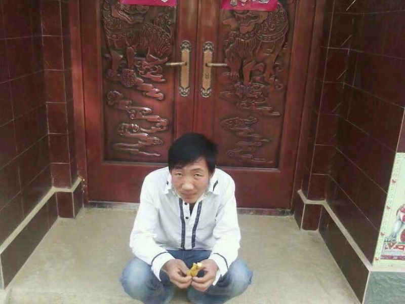 潘先生的第一张照片--阜阳相亲服务中心