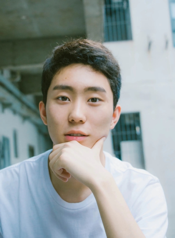 慕雨归蹄的第一张照片--阜阳相亲服务中心