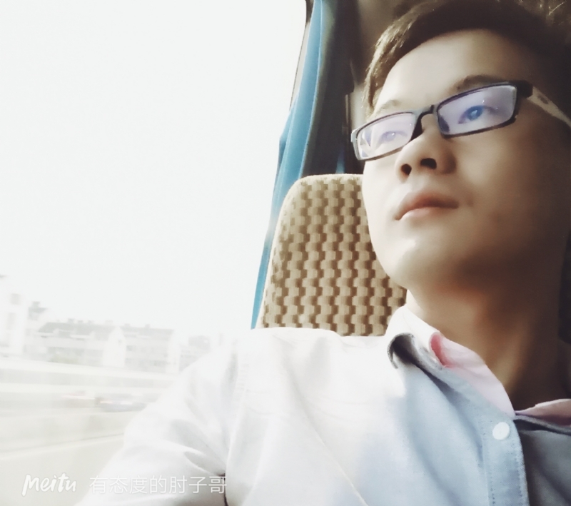 尹骏的第三张照片--阜阳相亲服务中心