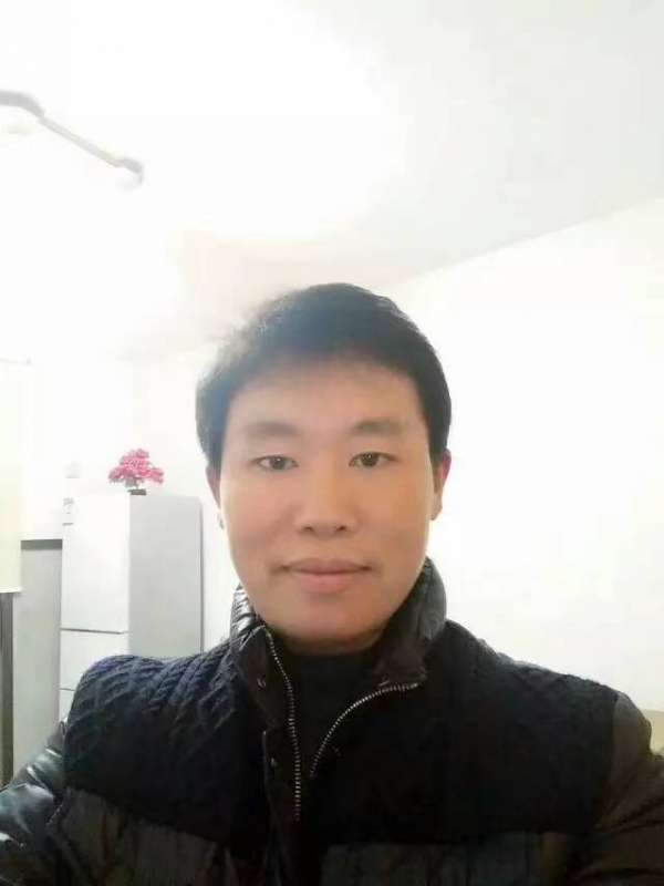 擎天柱的第一张照片--阜阳相亲服务中心