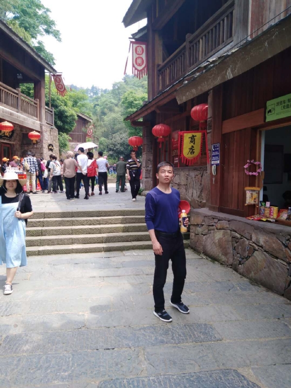 LX的第一张照片--阜阳相亲服务中心