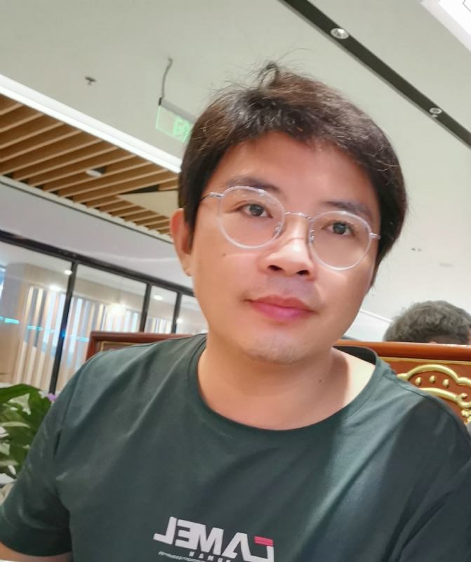 陆迅的第三张照片--阜阳相亲服务中心