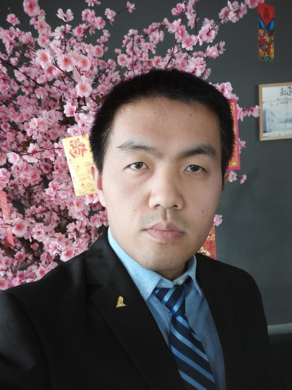 我就是个翻译的第一张照片--阜阳相亲服务中心