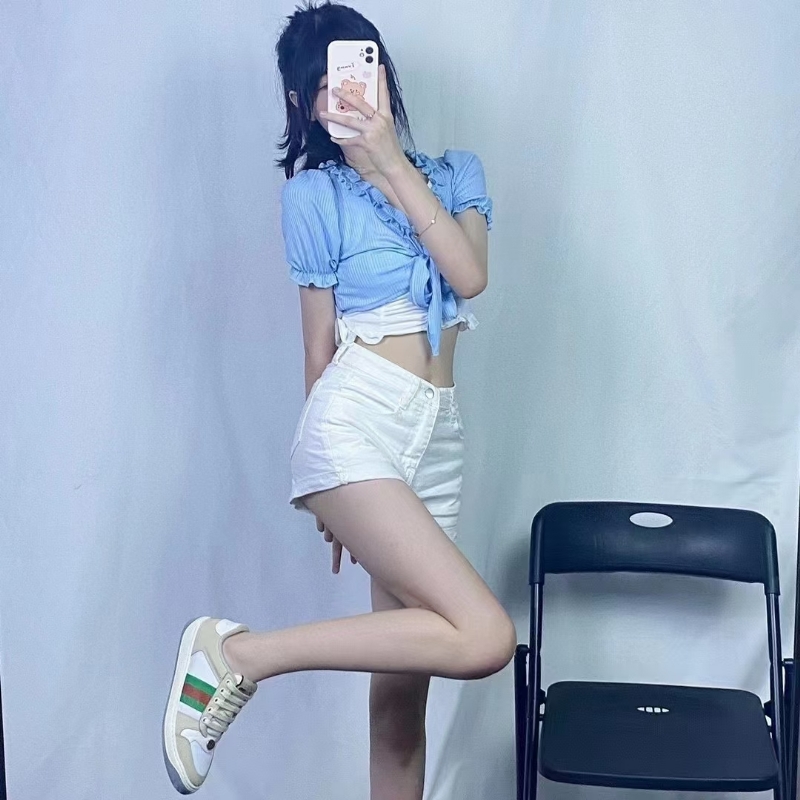 宝宝的第一张照片--阜阳相亲服务中心