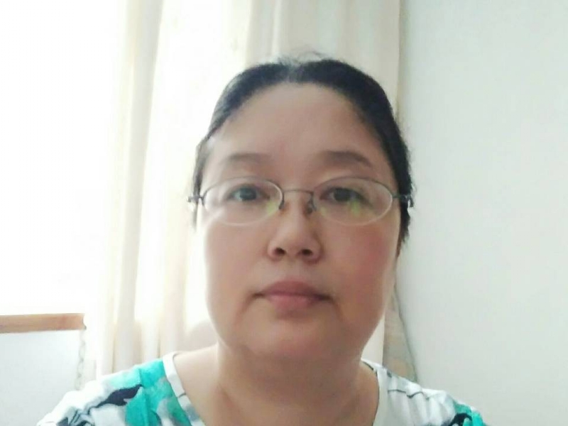 雨中漫步的第二张照片--阜阳相亲服务中心