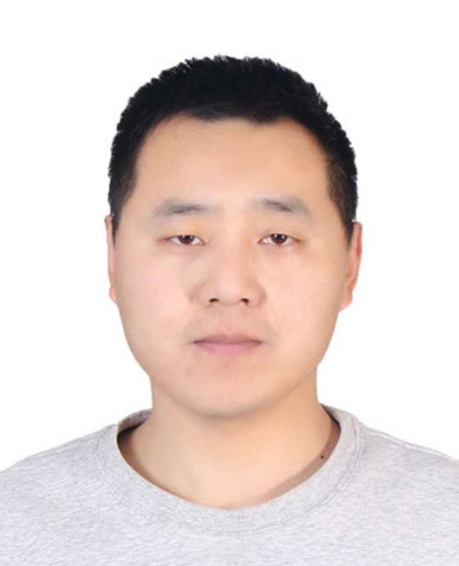 大红鹰的第一张照片--阜阳相亲服务中心