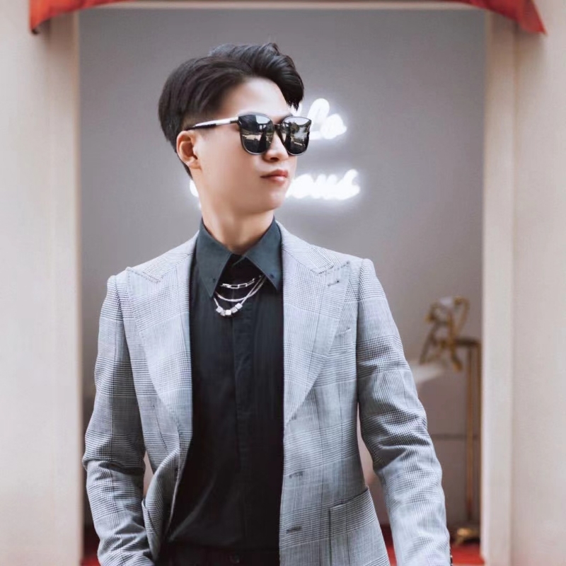 苟逸飞48的第一张照片--阜阳相亲服务中心