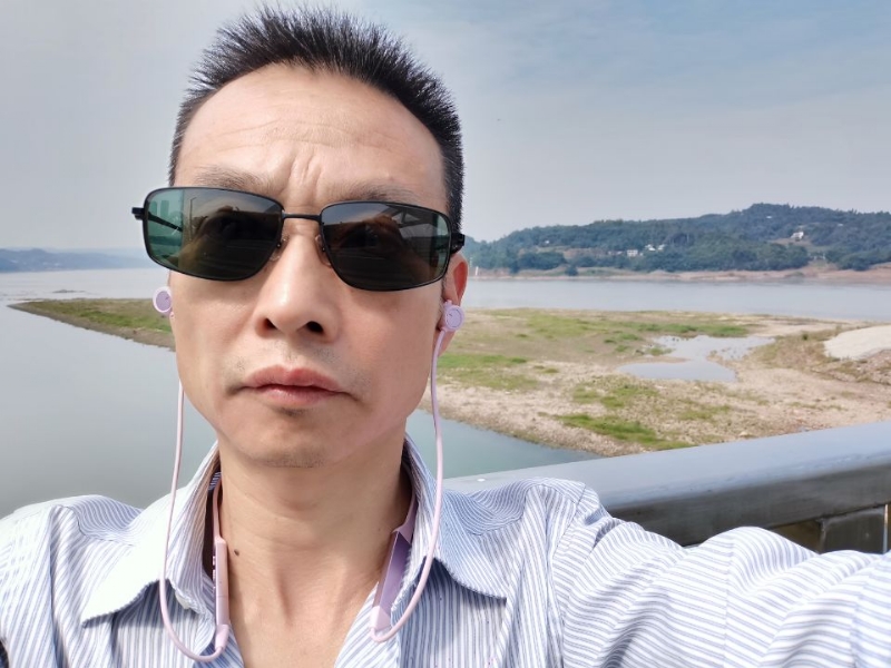 猪哥哥的第一张照片--阜阳相亲服务中心