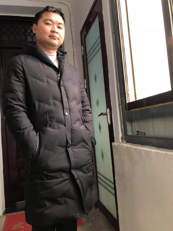 末端的第一张照片--阜阳相亲服务中心