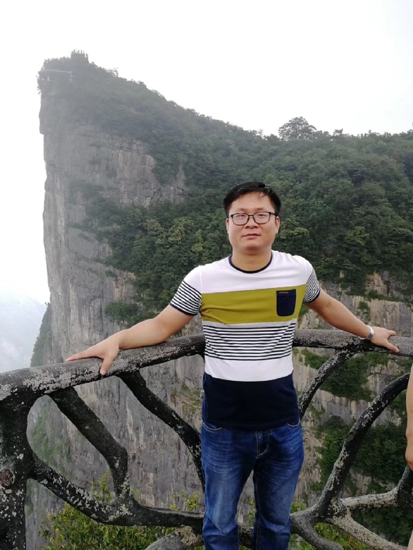 江汉的第一张照片--阜阳相亲服务中心