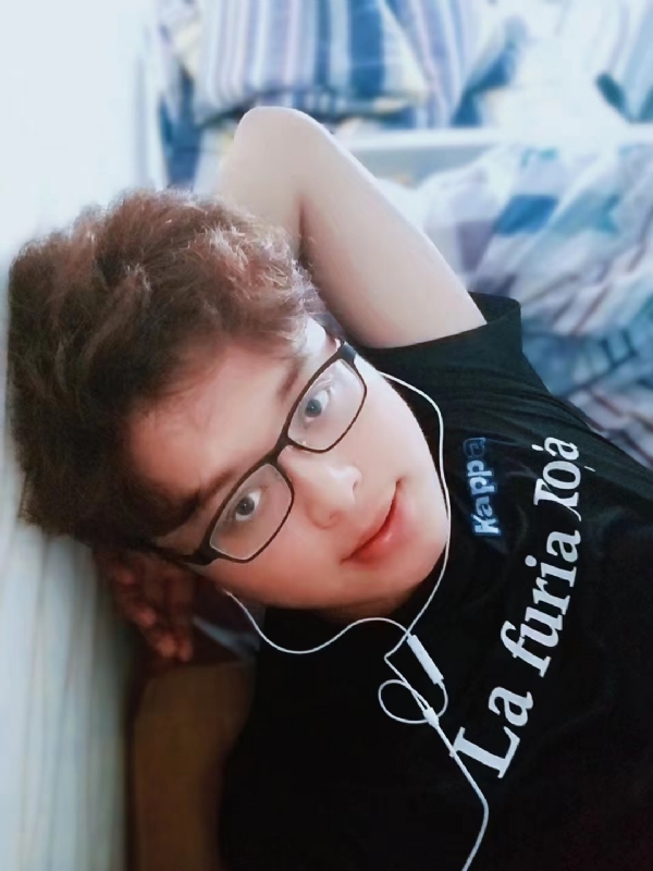 默铭芷的第一张照片--阜阳相亲服务中心