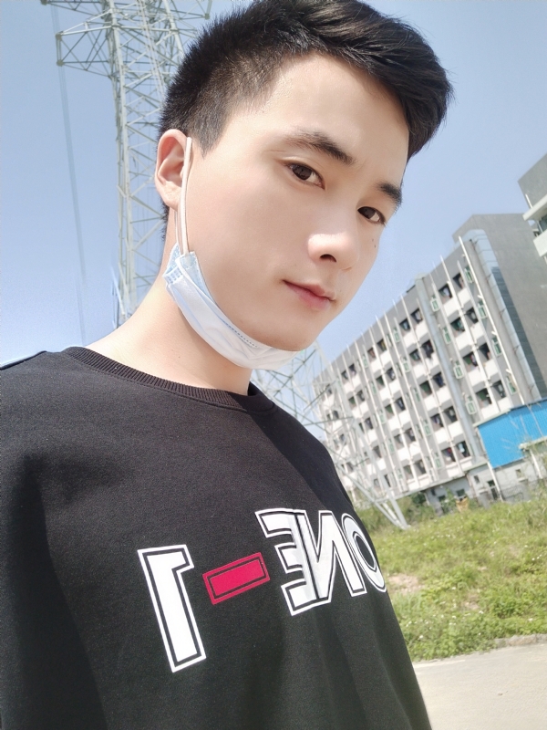 何凡的第一张照片--阜阳相亲服务中心