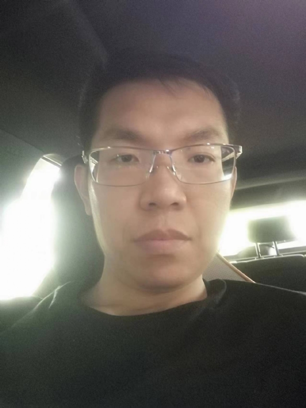 小黑包的第一张照片--阜阳相亲服务中心