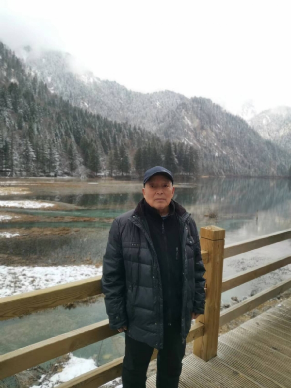 虎笑的第一张照片--阜阳相亲服务中心