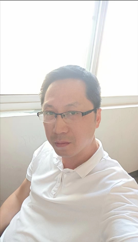 划过生命的流星的第一张照片--阜阳相亲服务中心