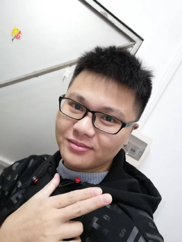 小小梦执的第一张照片--阜阳相亲服务中心