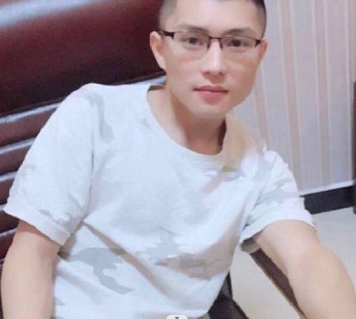 辉辉辉的第二张照片--阜阳相亲服务中心