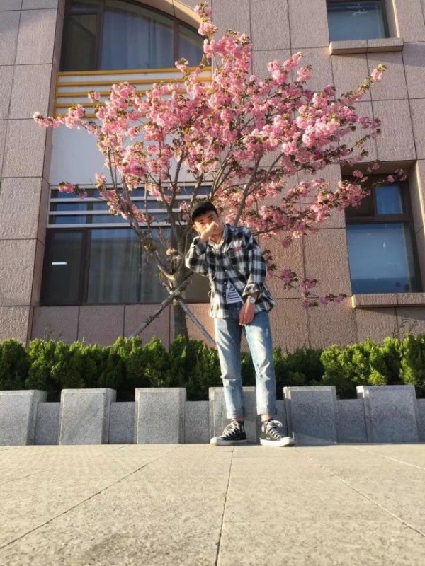 明非的第一张照片--阜阳相亲服务中心