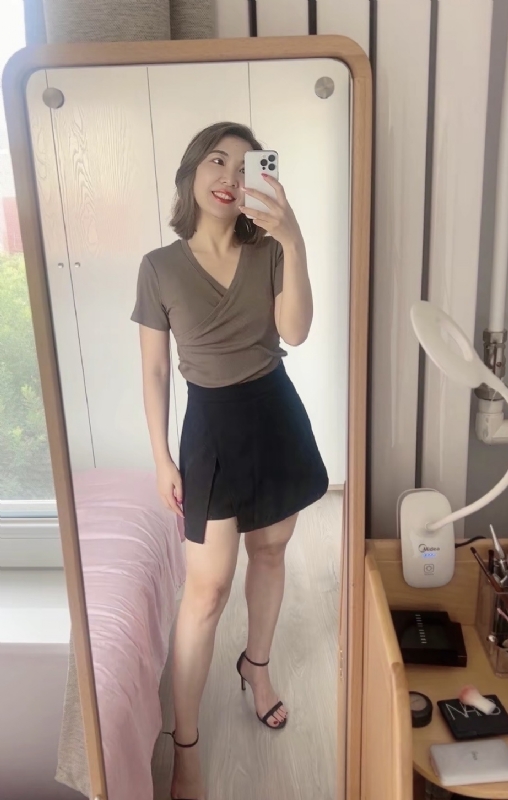 丽波的第二张照片--阜阳相亲服务中心