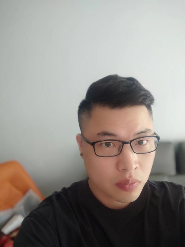 Vincent的第二张照片--阜阳相亲服务中心