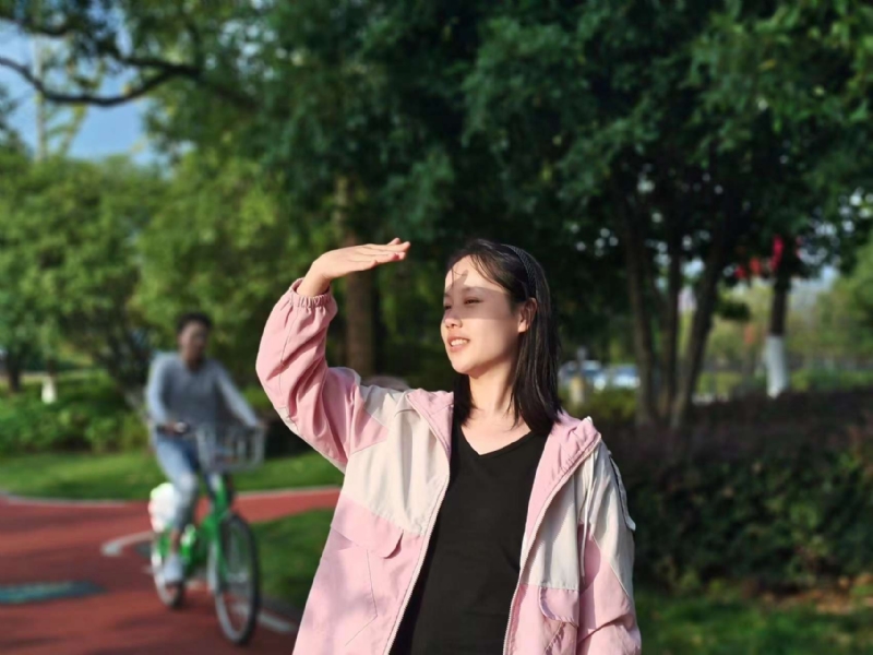 达拉崩吧的第一张照片--阜阳相亲服务中心