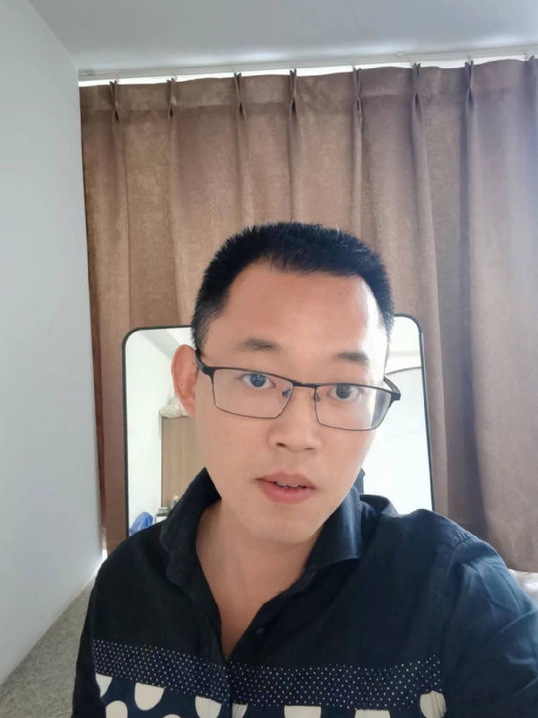 lips11的第一张照片--阜阳相亲服务中心