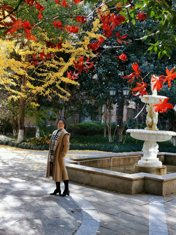 随缘的第一张照片--阜阳相亲服务中心