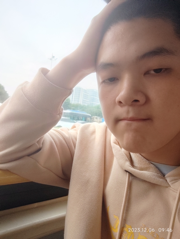 孤独的狼的第一张照片--阜阳相亲服务中心