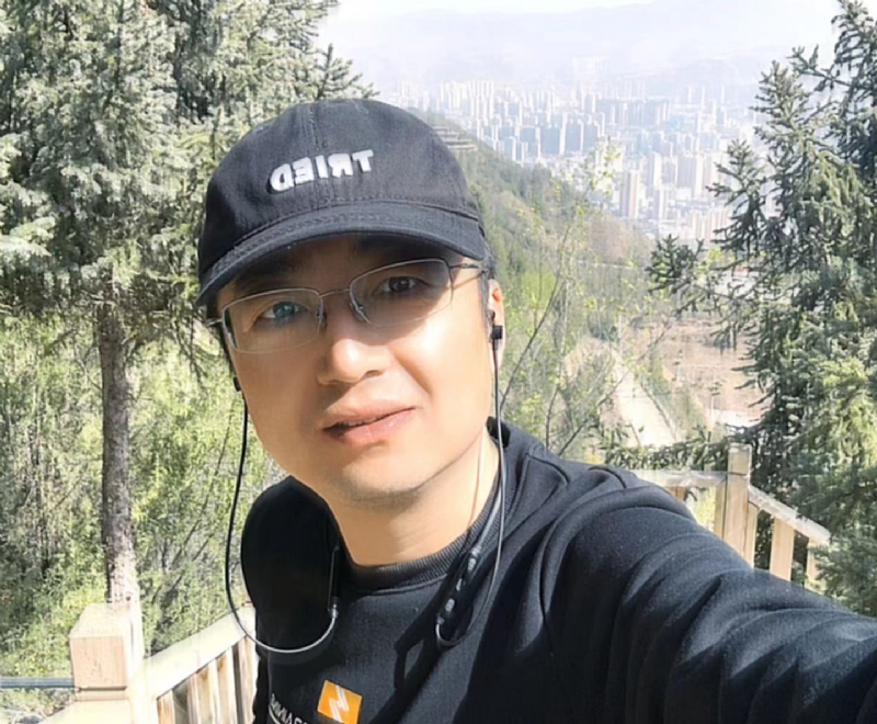 磐石的第一张照片--阜阳相亲服务中心