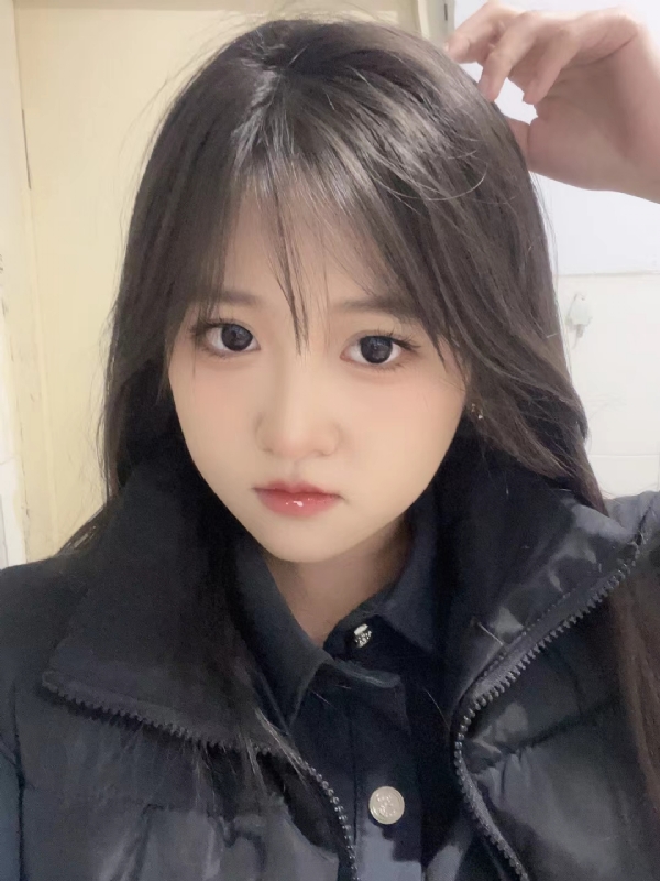 荣荣的第一张照片--阜阳相亲服务中心