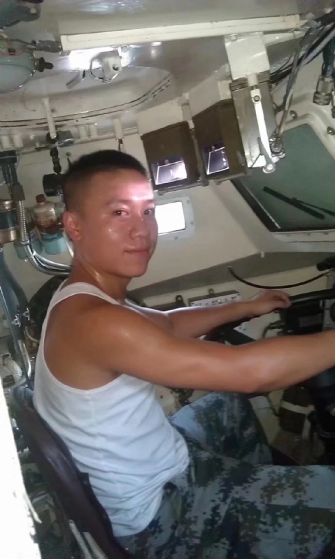 哥哥的第一张照片--阜阳相亲服务中心