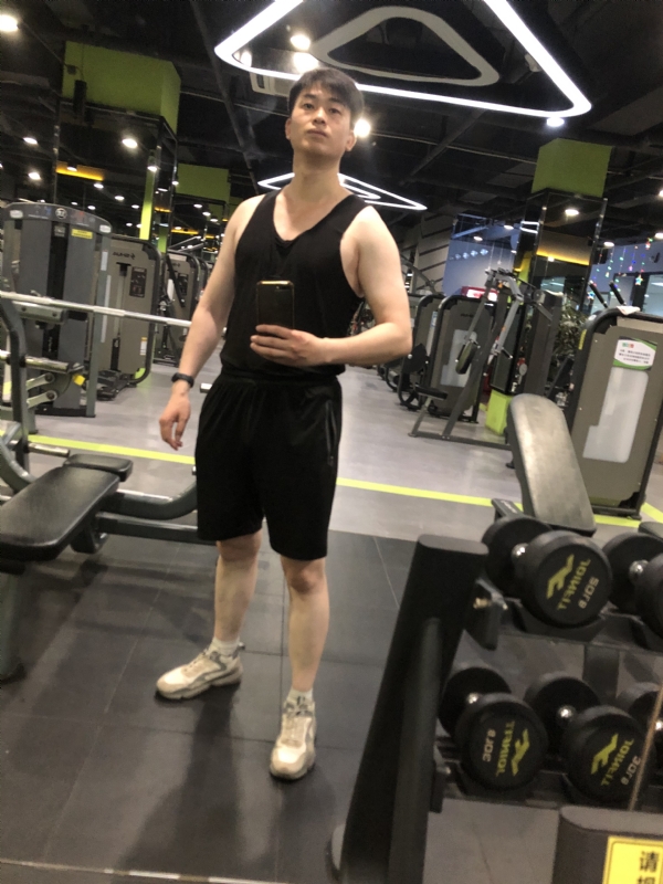 愿得一人心的第一张照片--阜阳相亲服务中心