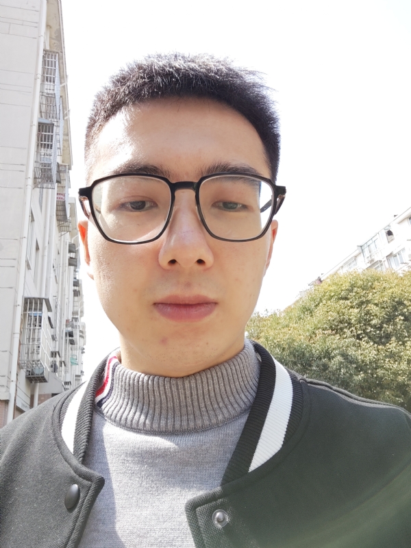 七彩皮皮虾的第一张照片--阜阳相亲服务中心