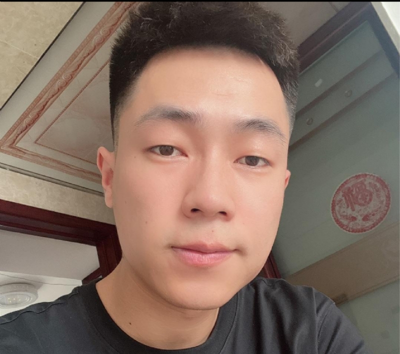 句号的第一张照片--阜阳相亲服务中心