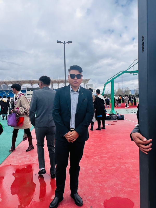 脸皮暴的第一张照片--阜阳相亲服务中心