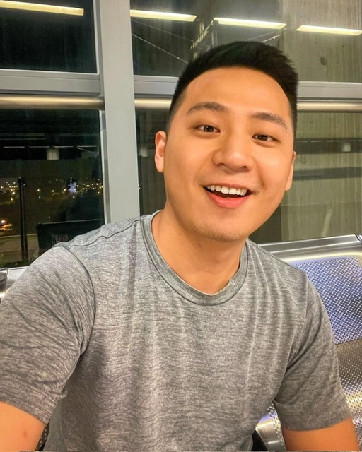 孤獨的男人的第三张照片--阜阳相亲服务中心