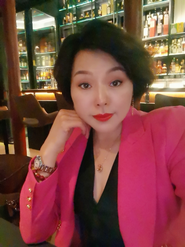 feng的第一张照片--阜阳相亲服务中心