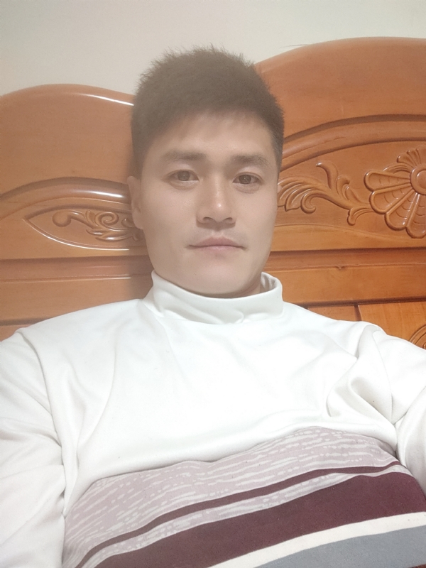 网球罗的第四张照片--阜阳相亲服务中心