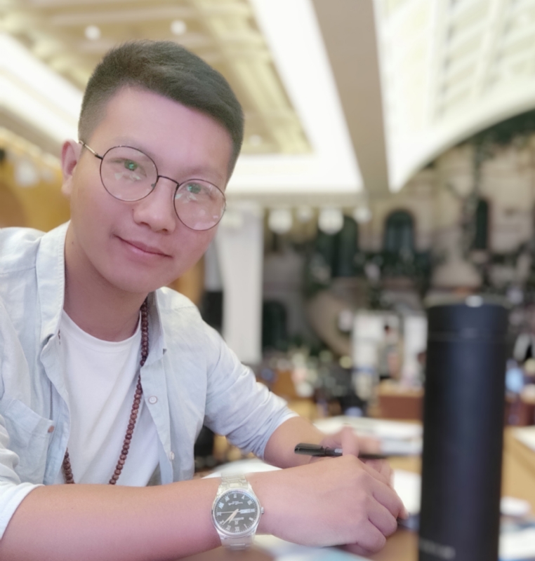 黄先生的第一张照片--阜阳相亲服务中心