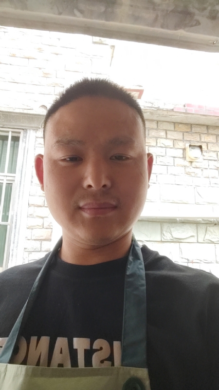 时光流逝的第二张照片--阜阳相亲服务中心