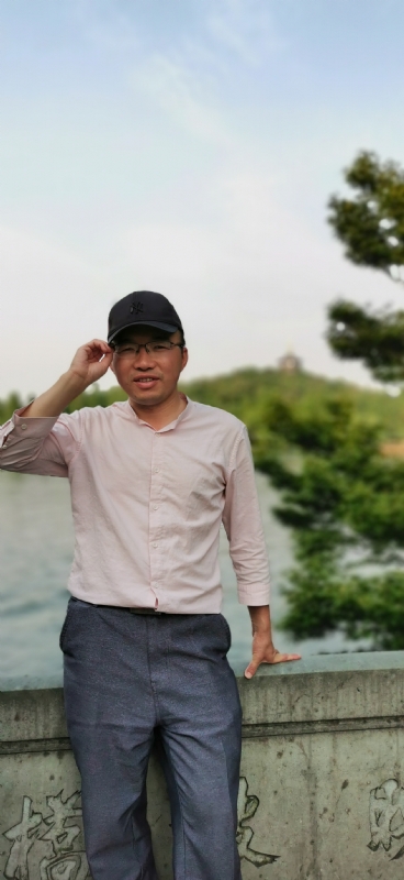 大叔有点忙的第三张照片--阜阳相亲服务中心