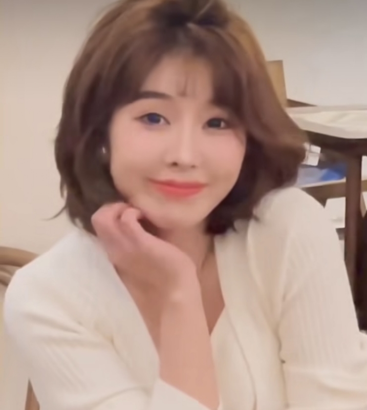 張雨晴的第一张照片--阜阳相亲服务中心