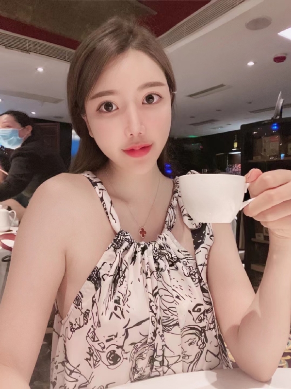 Candy的第二张照片--阜阳相亲服务中心