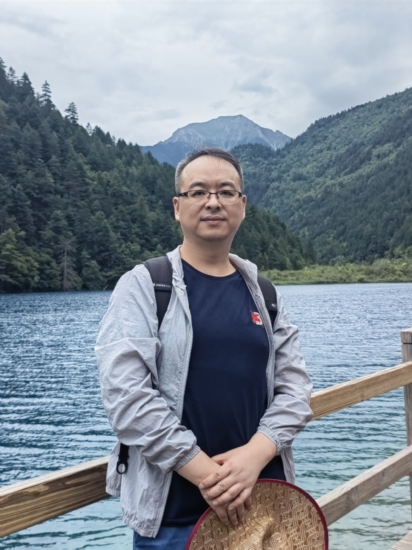 守望者的第二张照片--阜阳相亲服务中心