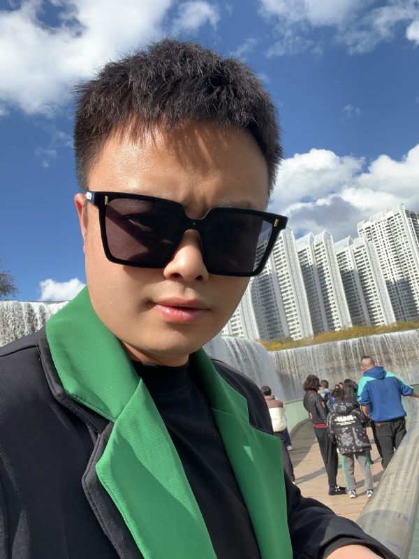 子阳的第一张照片--阜阳相亲服务中心