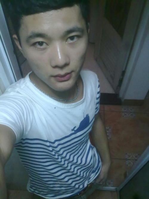 JJ的第三张照片--阜阳相亲服务中心