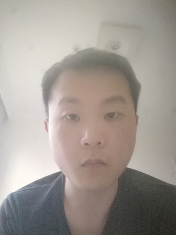 下个瞬间的你的第一张照片--阜阳相亲服务中心