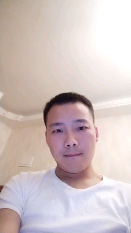 李先生的第一张照片--阜阳相亲服务中心