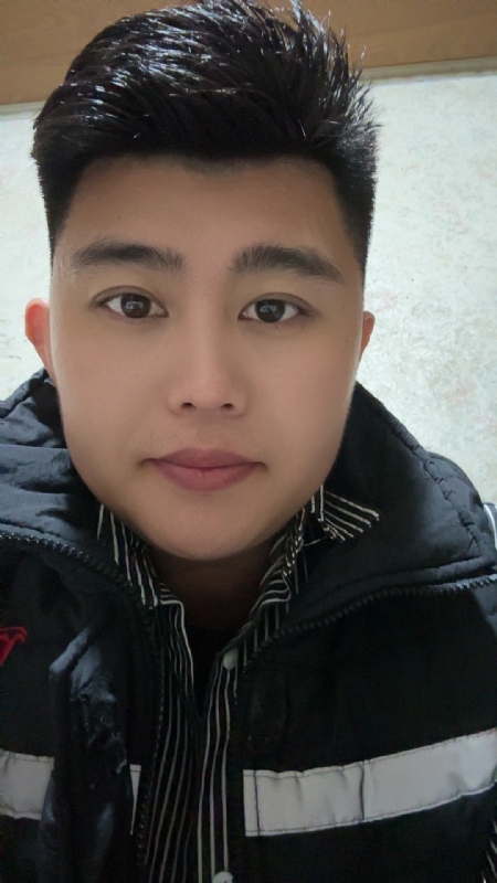 啊政的第一张照片--阜阳相亲服务中心