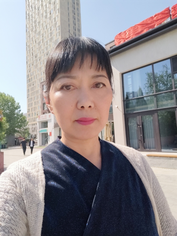 天山雪莲的第一张照片--阜阳相亲服务中心